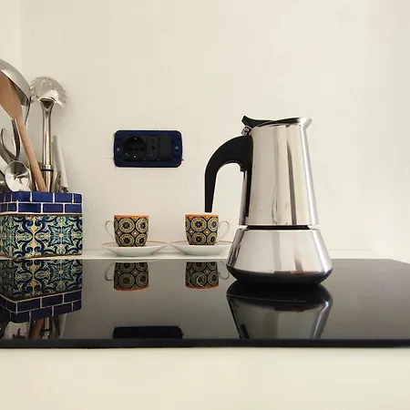 Tra I Tetti Del Borgo