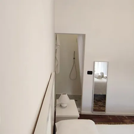 Tra I Tetti Del Borgo شقة