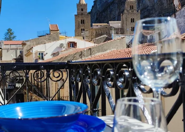 Tra I Tetti Del Borgo Апартаменты Чефалу