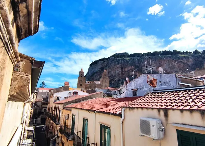 Tra I Tetti Del Borgo *